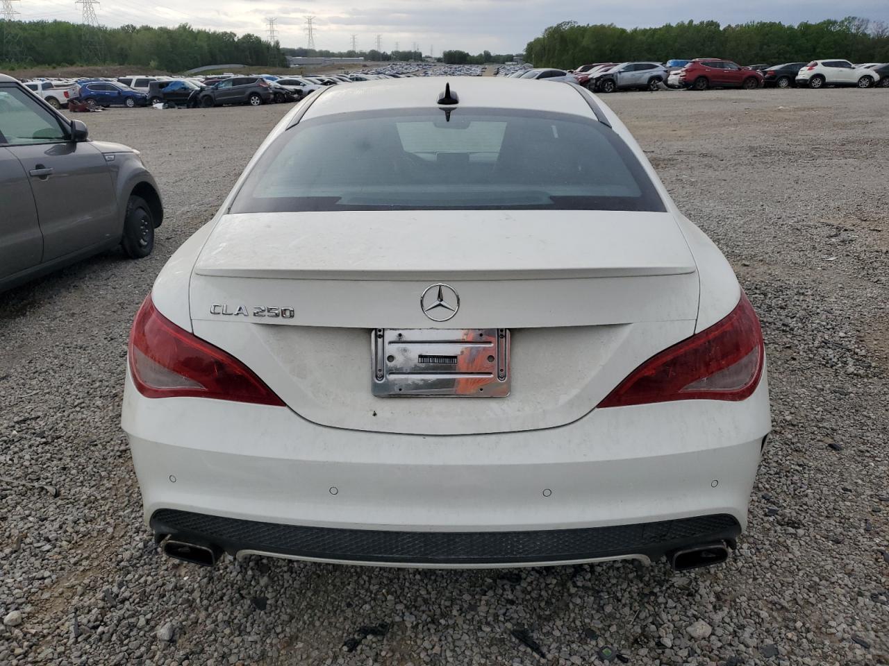 2014 Mercedes-Benz Cla 250 vin: WDDSJ4EB5EN051033