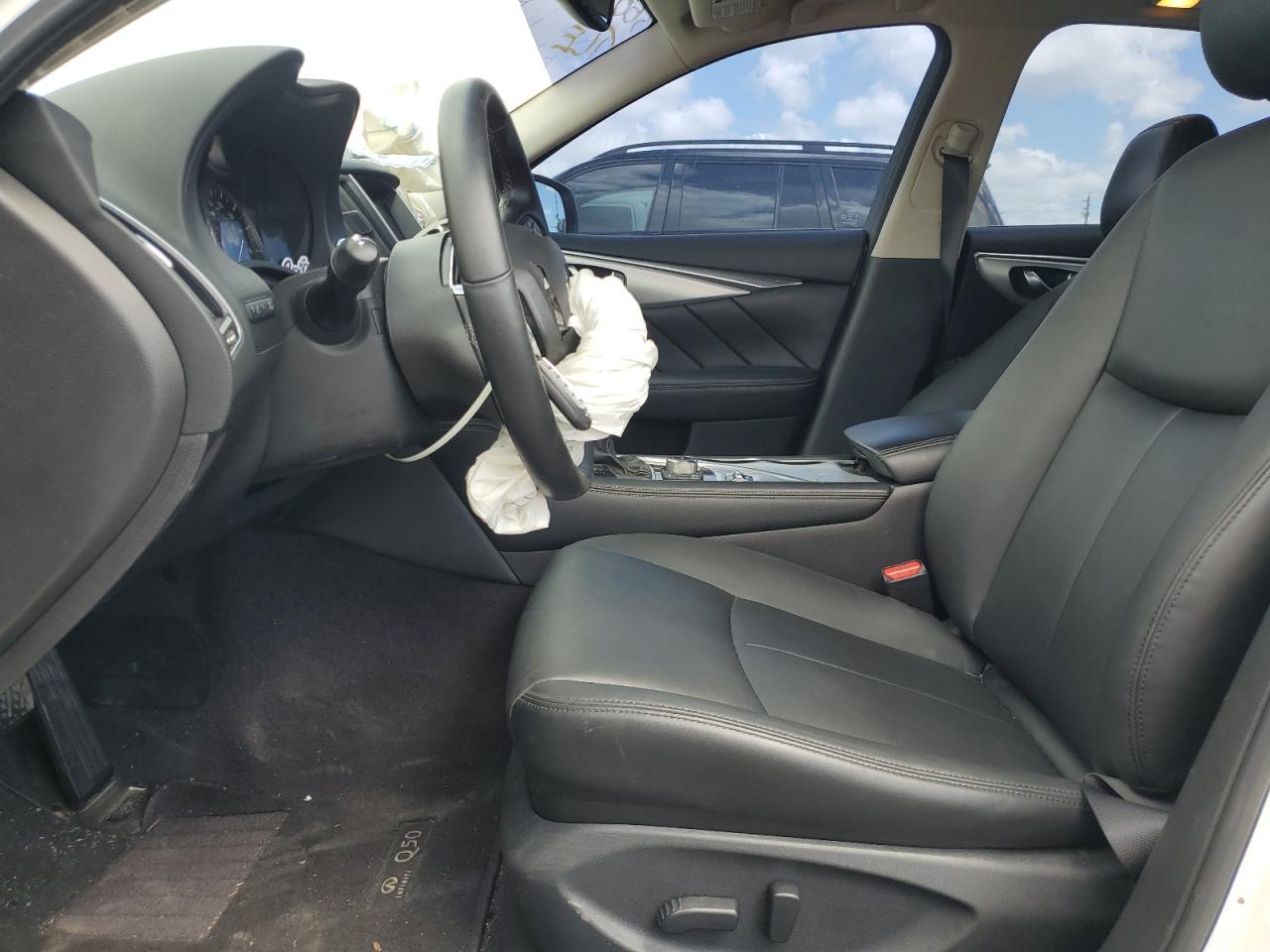 JN1EV7BP1MM700394 2021 Infiniti Q50 Luxe