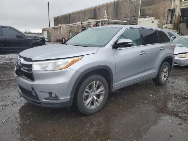 VIN 5TDZKRFHXES013216 2014 Toyota Highlander, LE no.1