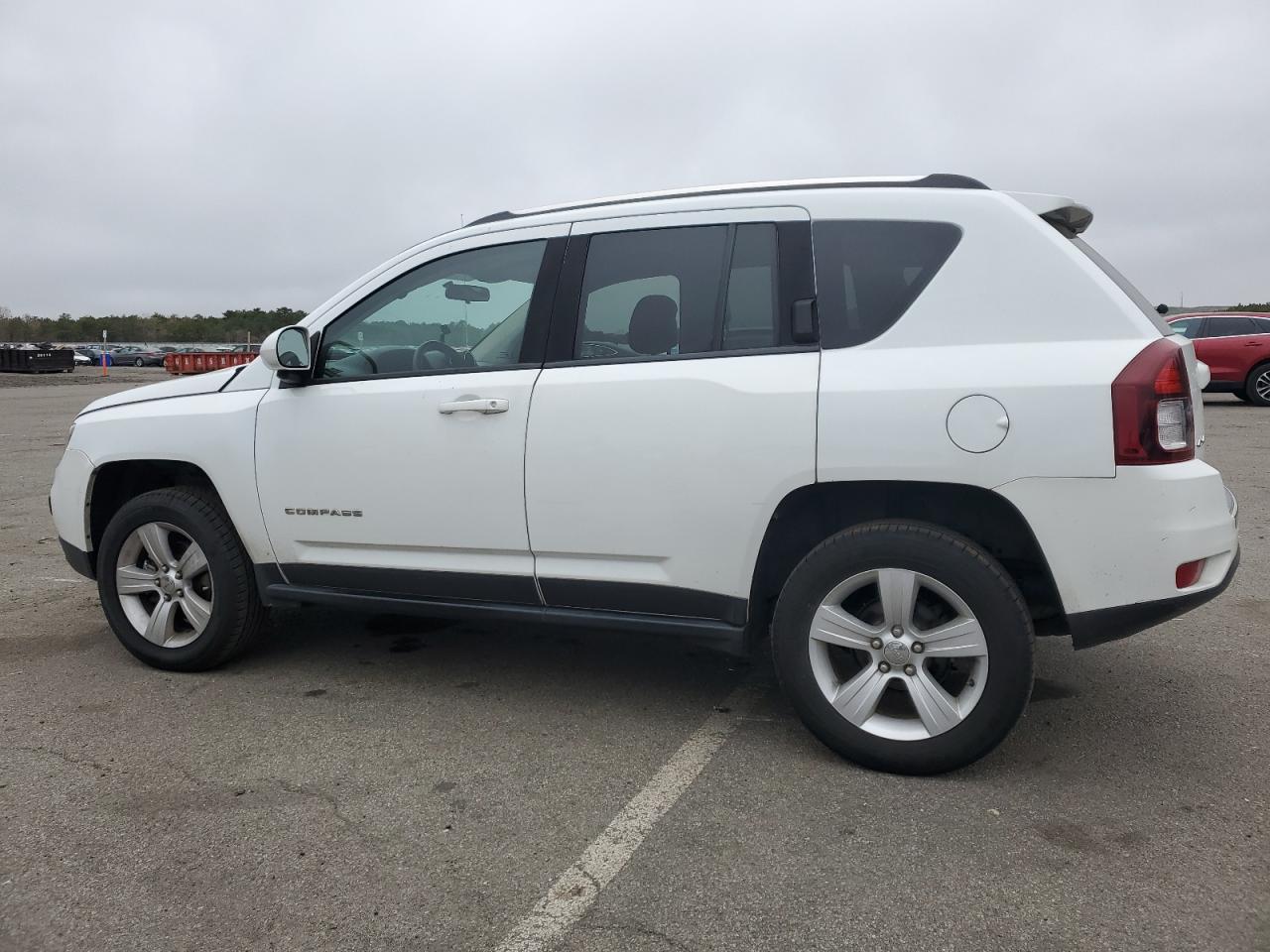 1C4NJDEB6FD340467 2015 Jeep Compass Latitude