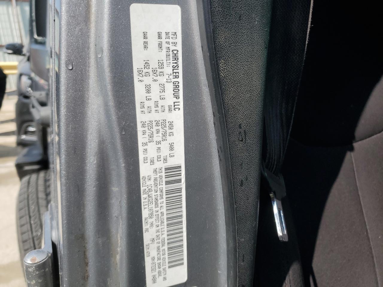 1C4BJWKG2EL107950 2014 Jeep Wrangler Unlimited Sport