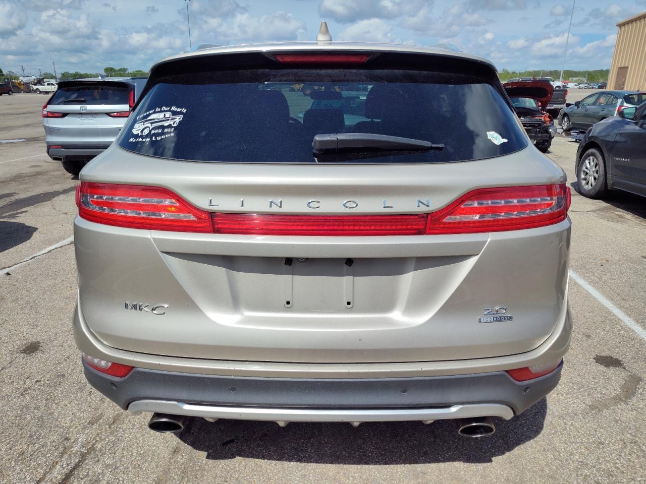 5LMCJ1A96FUJ28847 2015 Lincoln Mkc