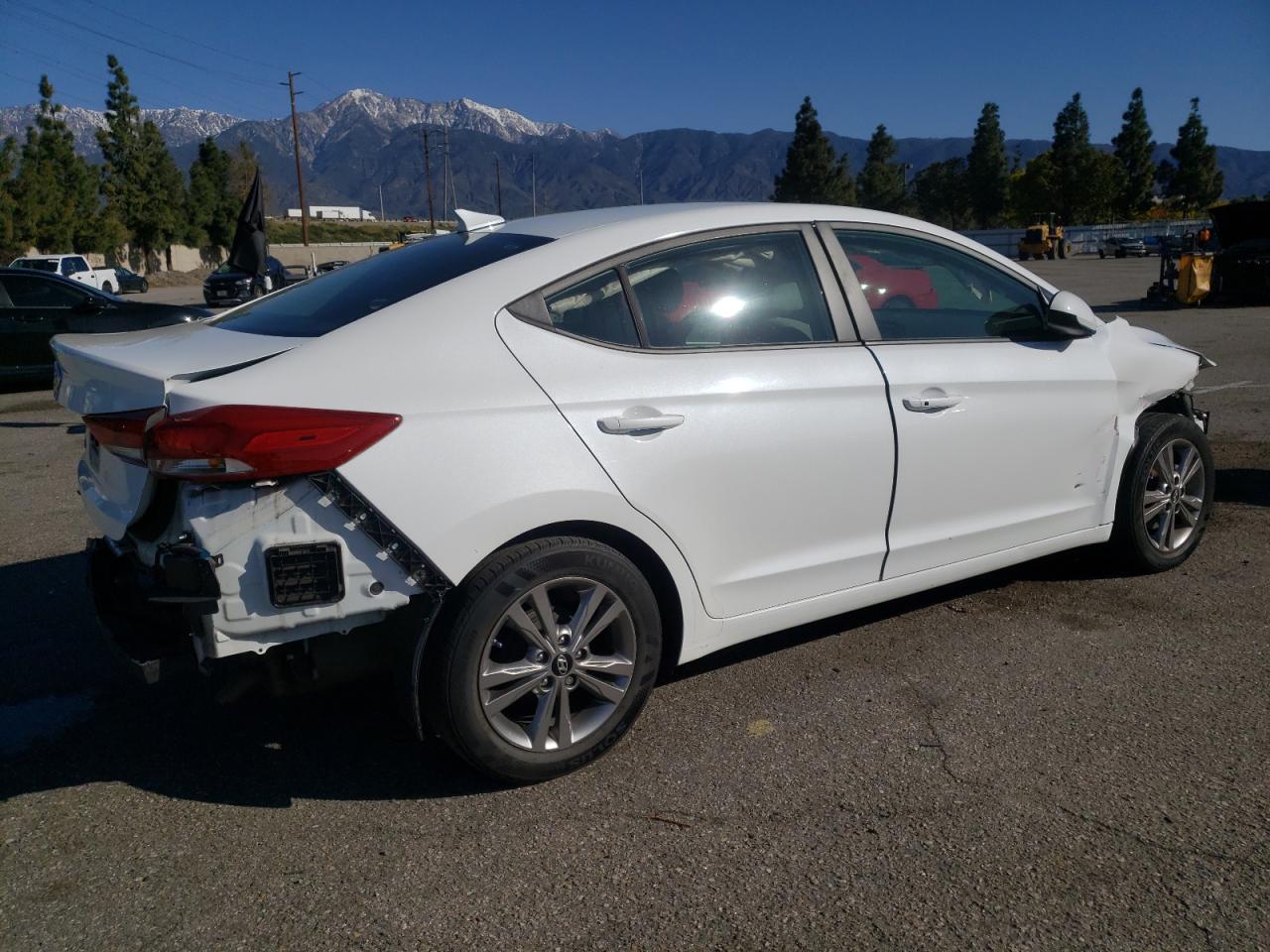 2017 Hyundai Elantra Se vin: 5NPD84LF2HH037504