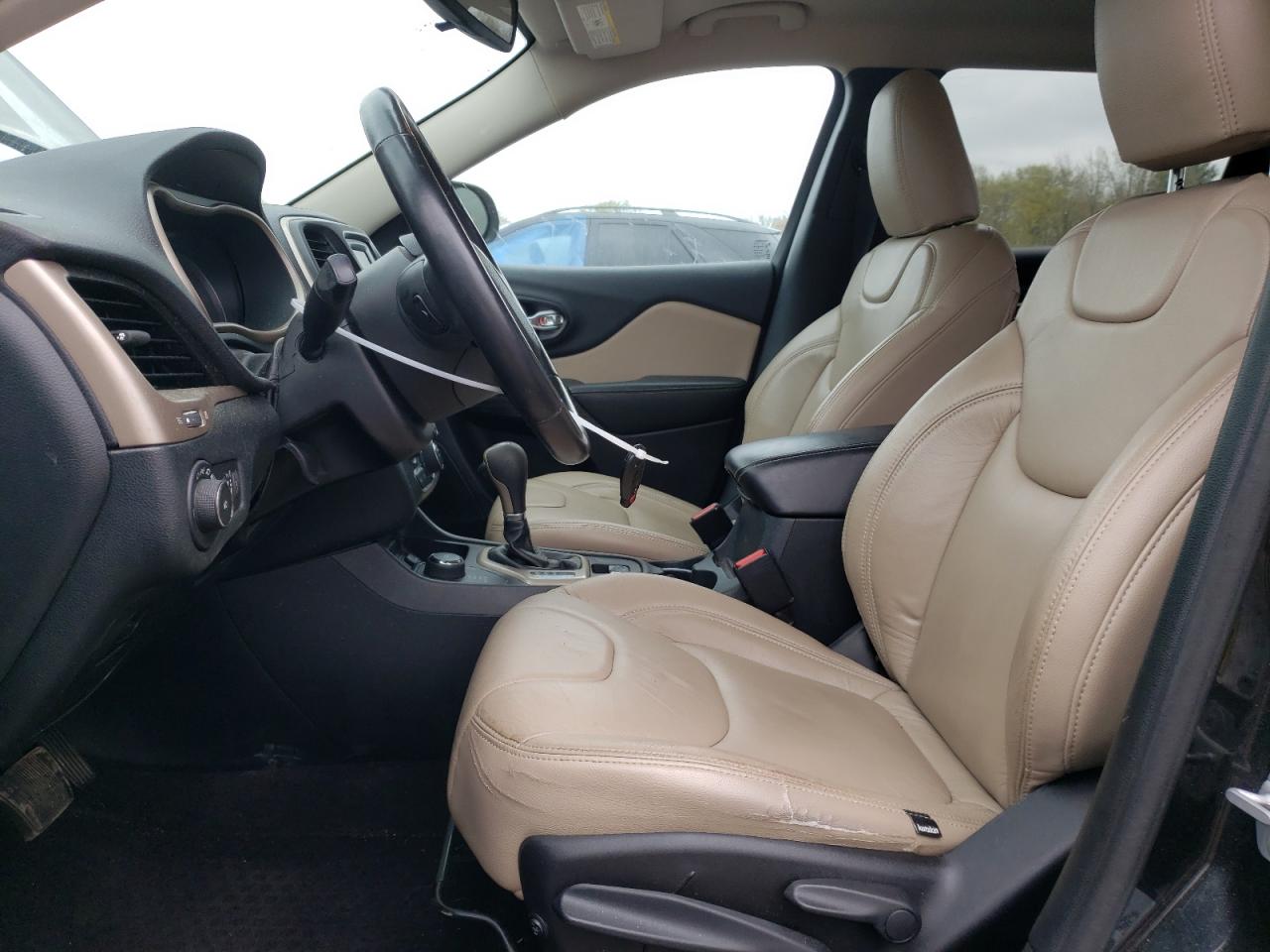 1C4PJMCB8GW221255 2016 Jeep Cherokee Latitude