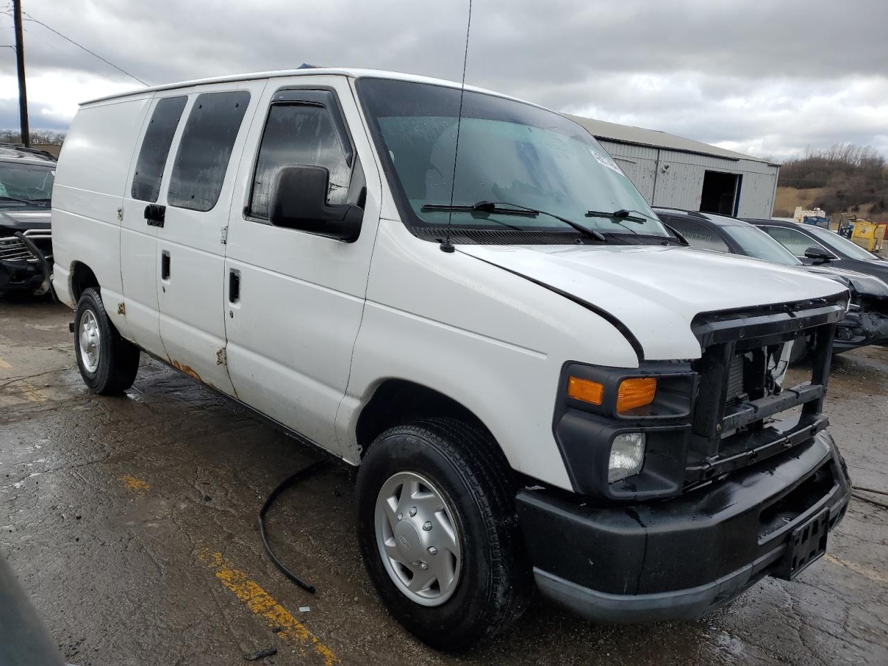 1FTNE2EL4BDA18468 2011 Ford Econoline E250 Van