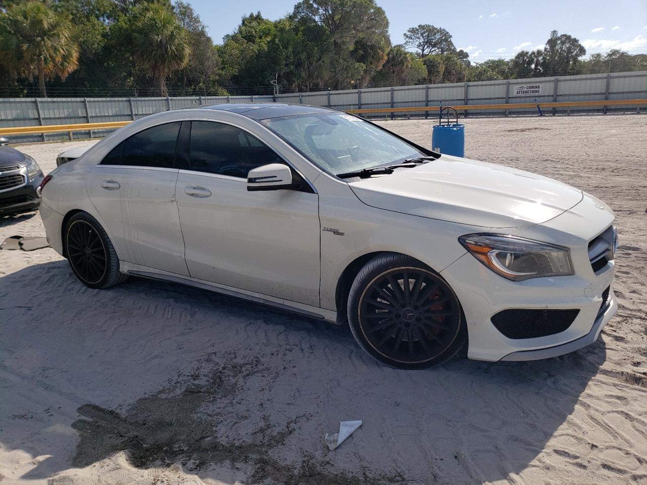 WDDSJ5CB8EN100041 2014 Mercedes-Benz Cla 45 Amg