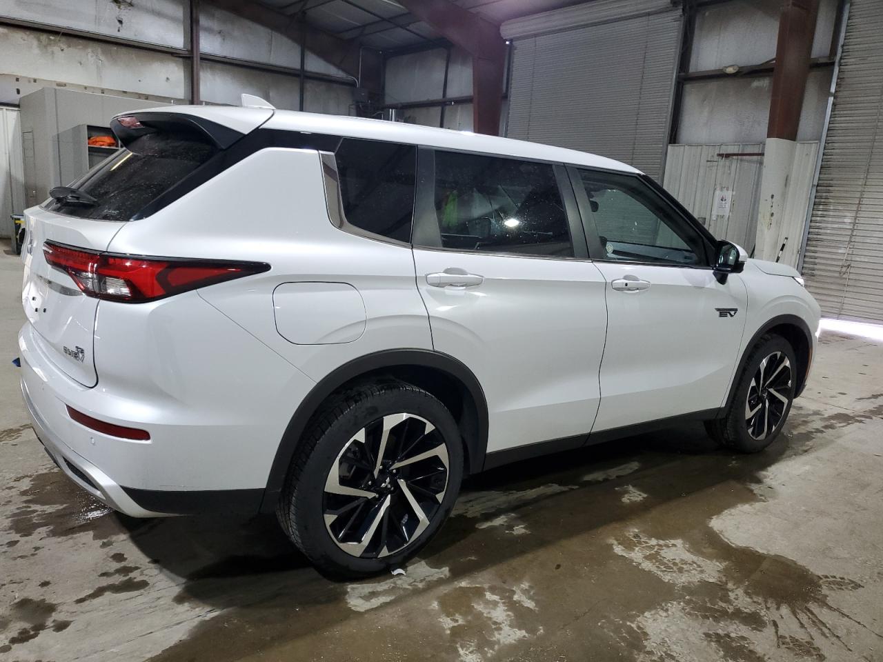 2023 Mitsubishi Outlander Se vin: JA4T5UA91PZ040204