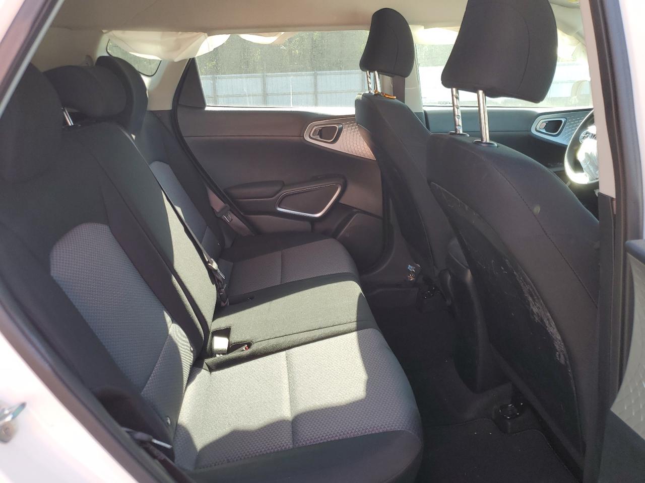 KNDJ23AU7N7179945 2022 Kia Soul Lx