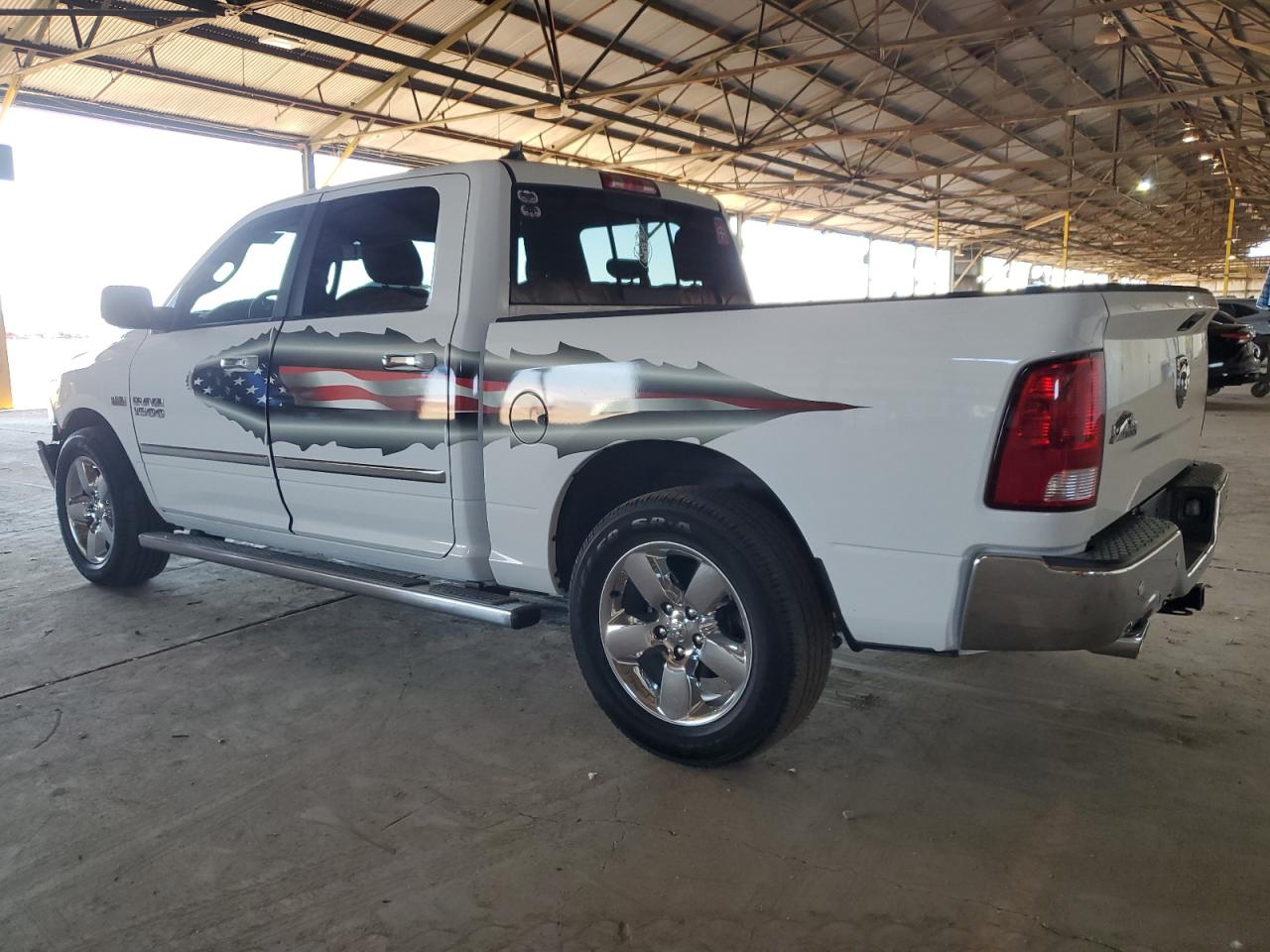 1C6RR6LT1HS525419 2017 Ram 1500 Slt