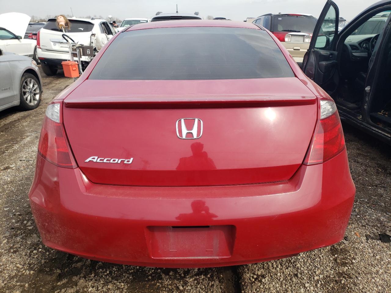 1HGCS1B36AA019346 2010 Honda Accord Lx