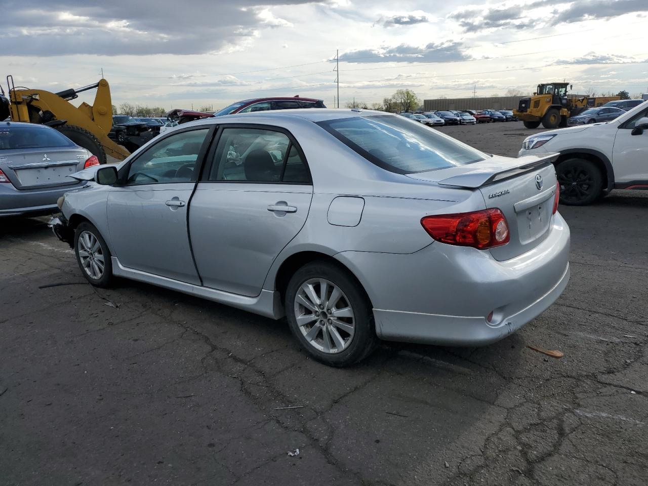 1NXBU4EE8AZ295766 2010 Toyota Corolla Base