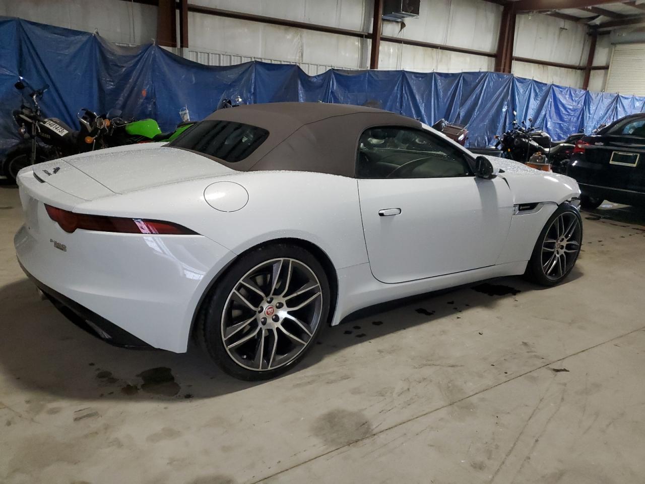 SAJD85FV4LCK65132 2020 Jaguar F-Type R Dynamic