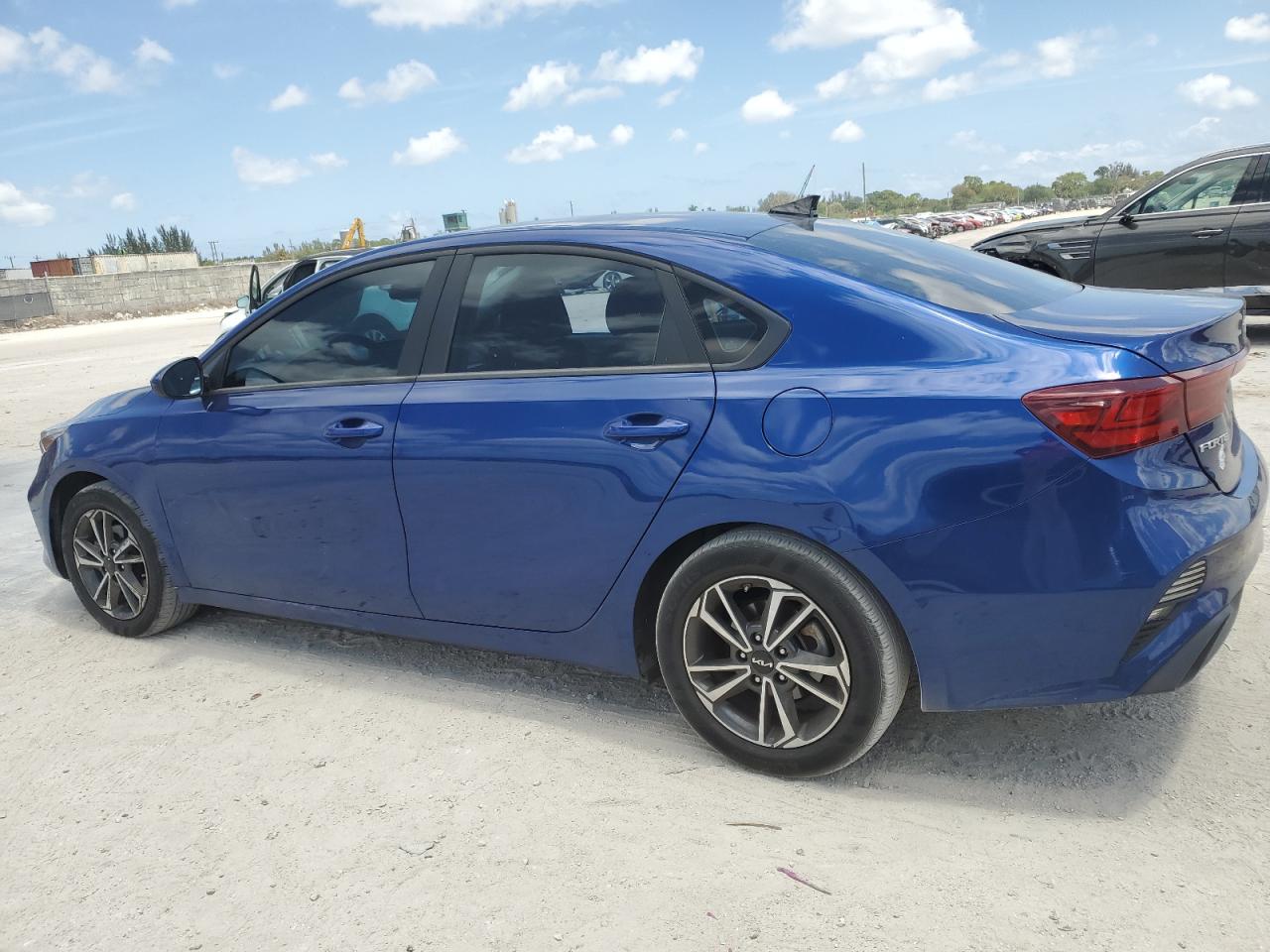 3KPF24AD7NE426067 2022 Kia Forte Fe