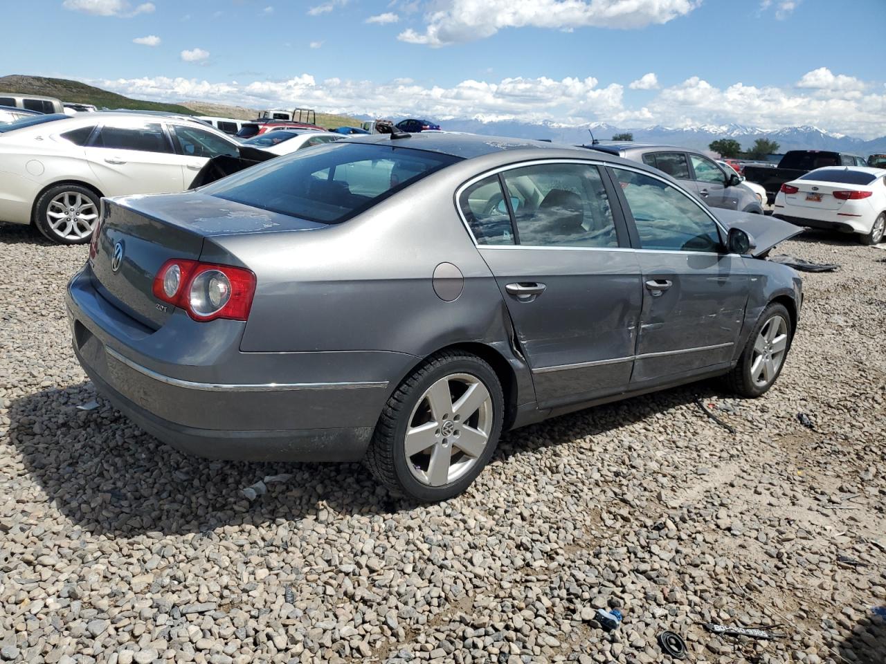 WVWAK73C77P134082 2007 Volkswagen Passat 2.0T