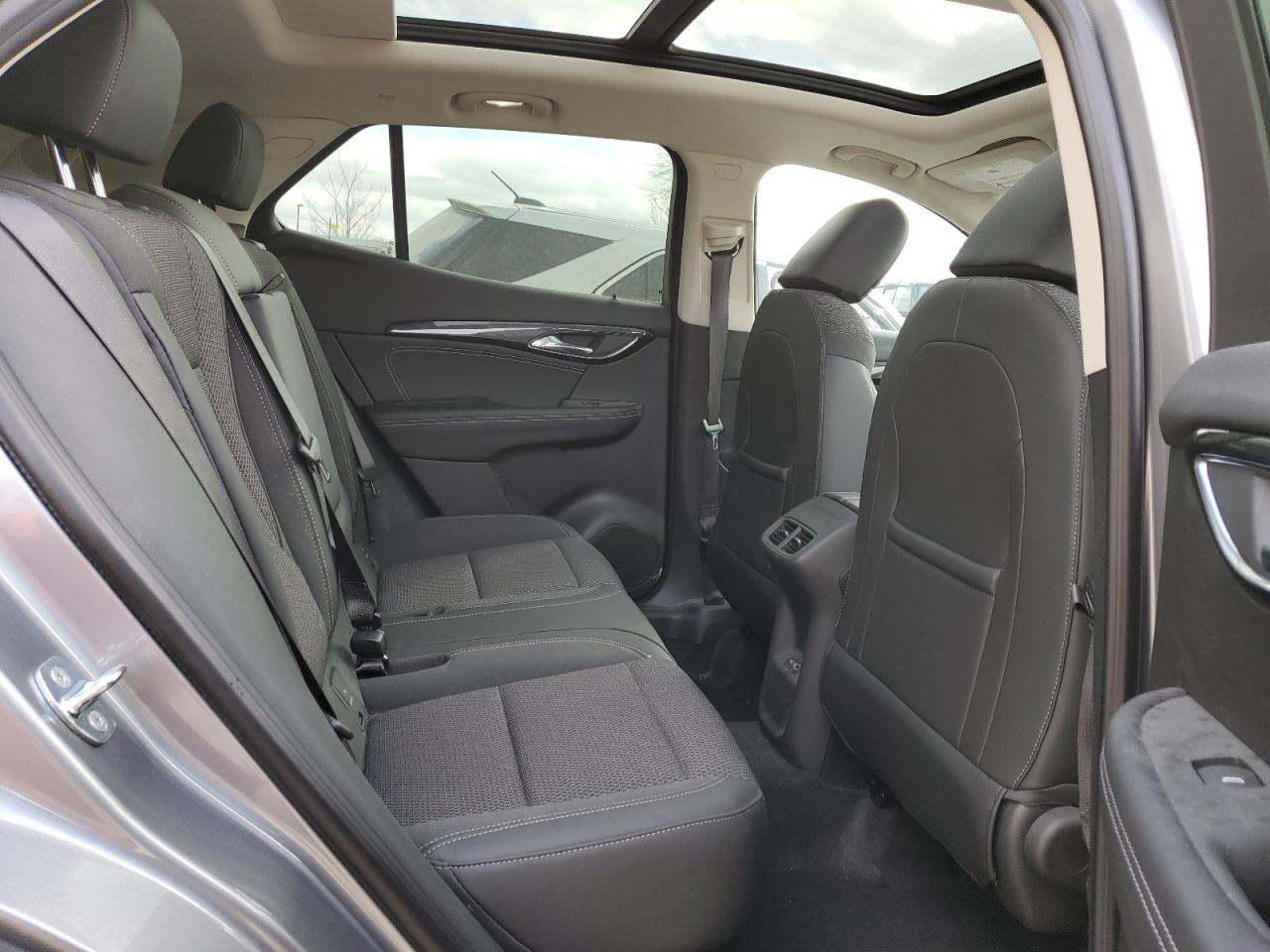 LRBFZMR45ND063039 2022 Buick Envision Preferred