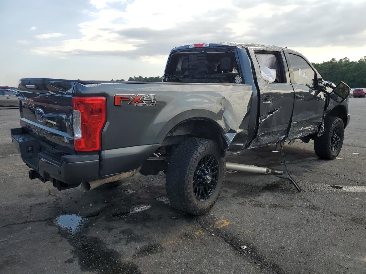 2019 Ford F250 Super Duty vin: 1FT7W2B62KEG32725