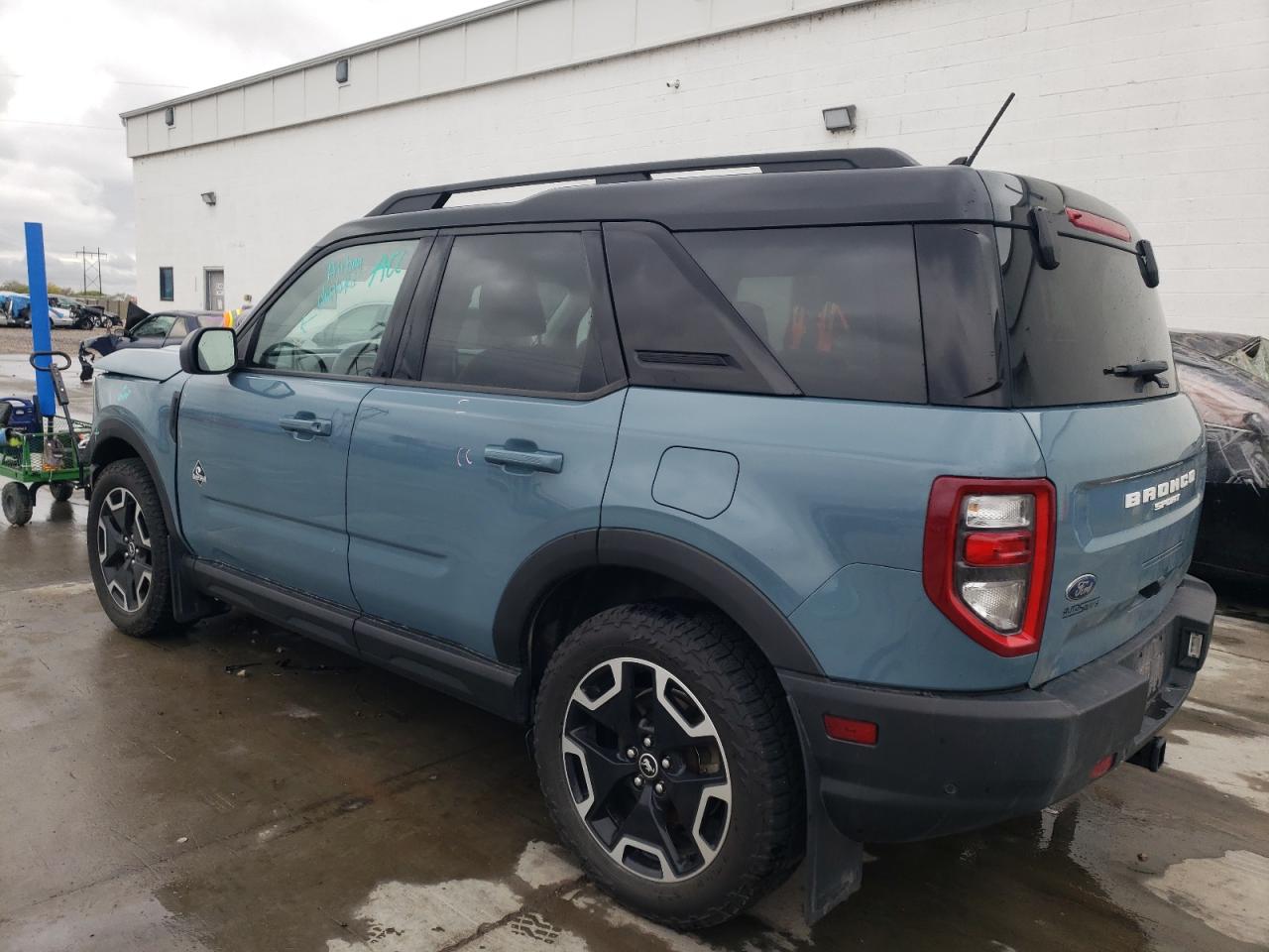 2021 Ford Bronco Sport Outer Banks vin: 3FMCR9C62MRA46518