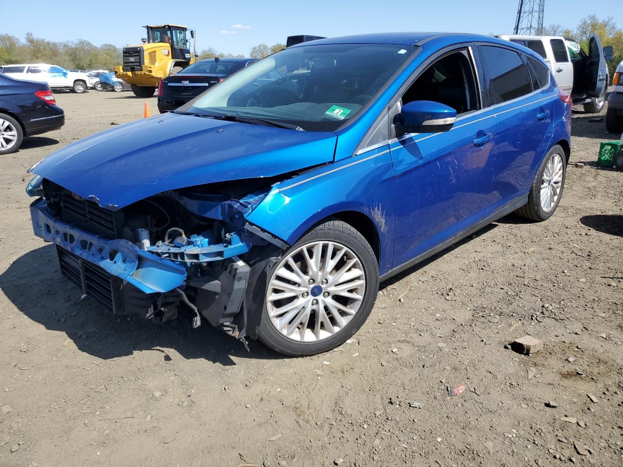 1FADPDN24JL294002 2018 Ford Focus Titanium