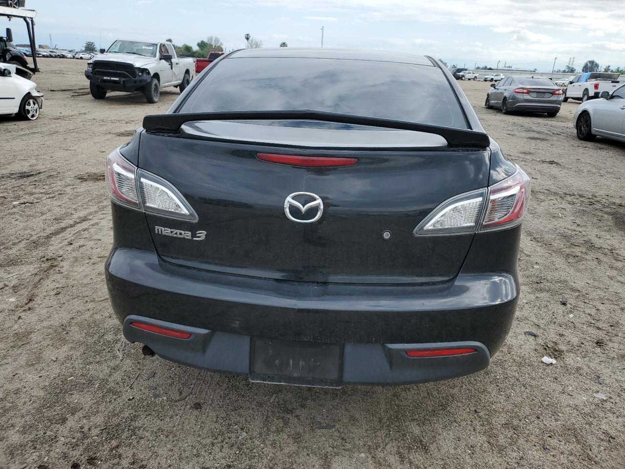 JM1BL1UG7B1459911 2011 Mazda 3 I