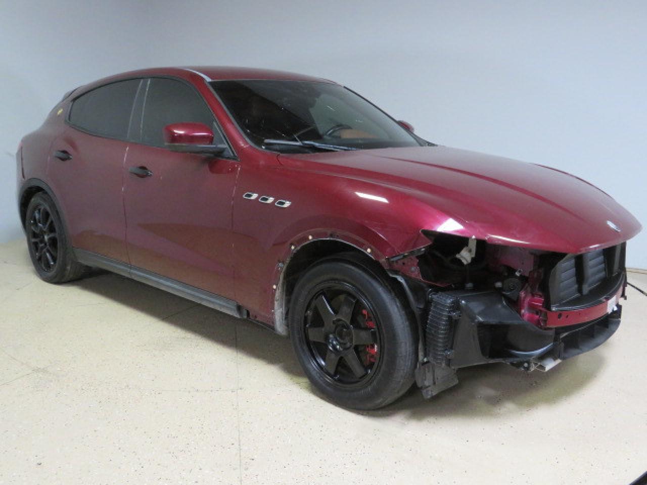 ZN661XUA8HX224525 2017 Maserati Levante