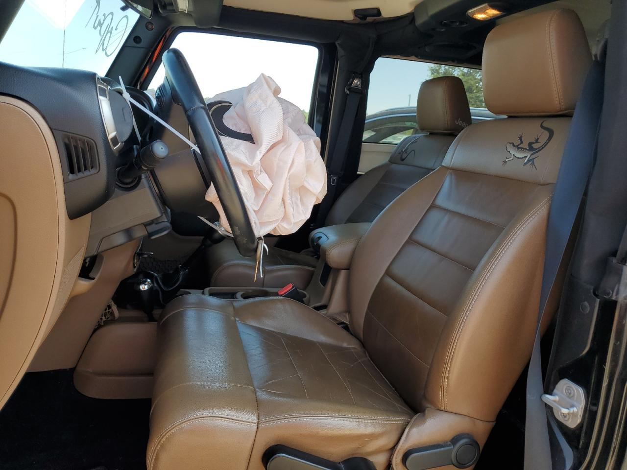 1J4AA2D18BL625841 2011 Jeep Wrangler Sport