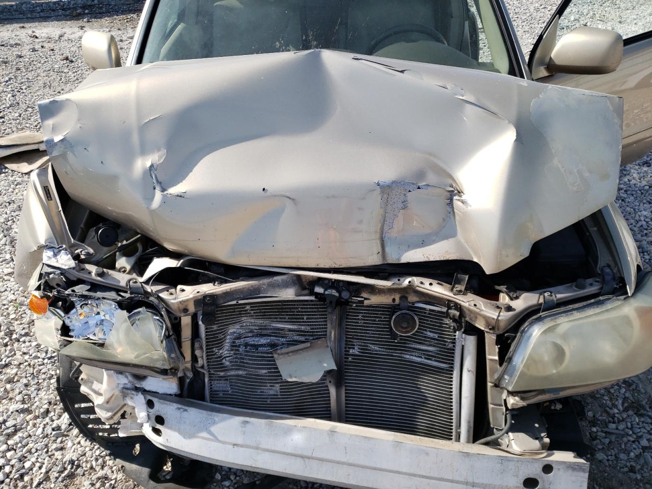 JTEDP21A240035978 2004 Toyota Highlander Base