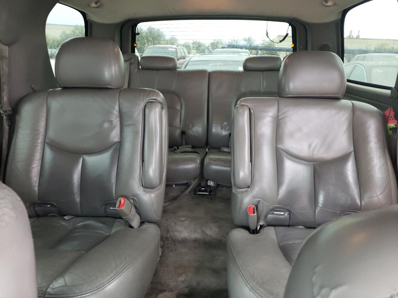 1GKEK63UX5J264897 2005 GMC Yukon Denali