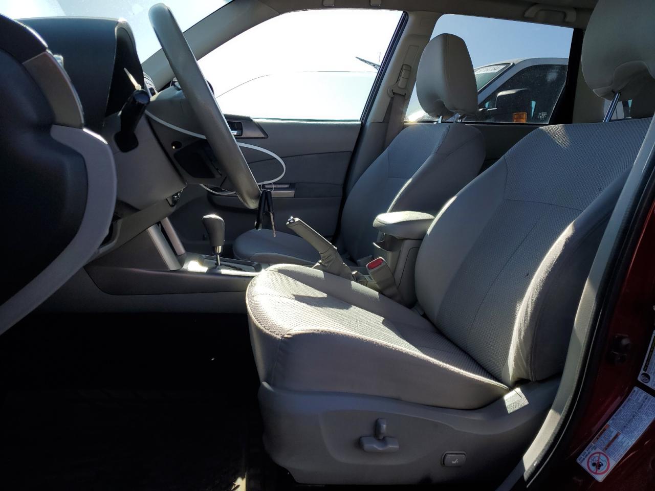 JF2SHADC2BH706372 2011 Subaru Forester 2.5X Premium