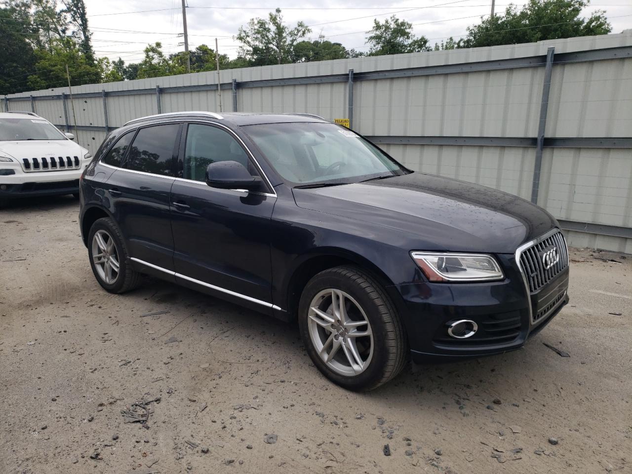 2014 Audi Q5 Premium Plus vin: WA1LFAFP4EA113791