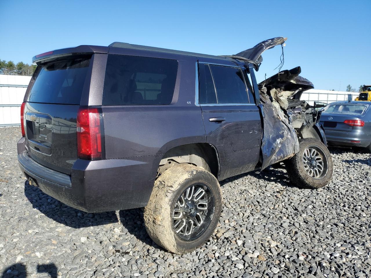 2015 Chevrolet Tahoe C1500 Lt vin: 1GNSCBKC2FR40231