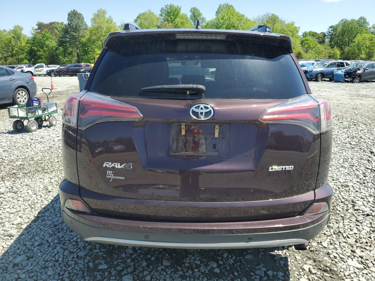 2T3YFREV2HW362235 2017 Toyota Rav4 Limited