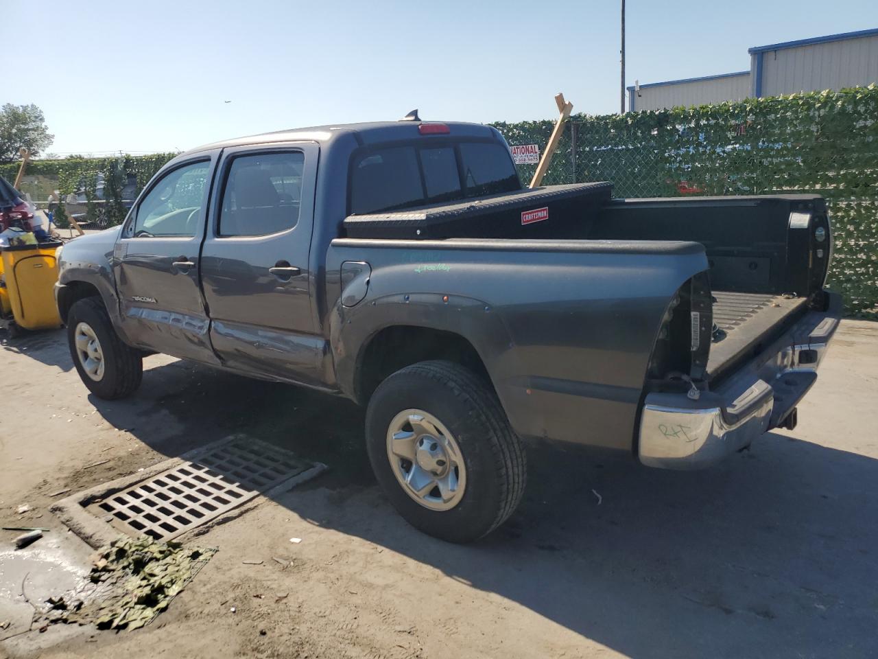 5TFJU4GN3FX082324 2015 Toyota Tacoma Double Cab Prerunner