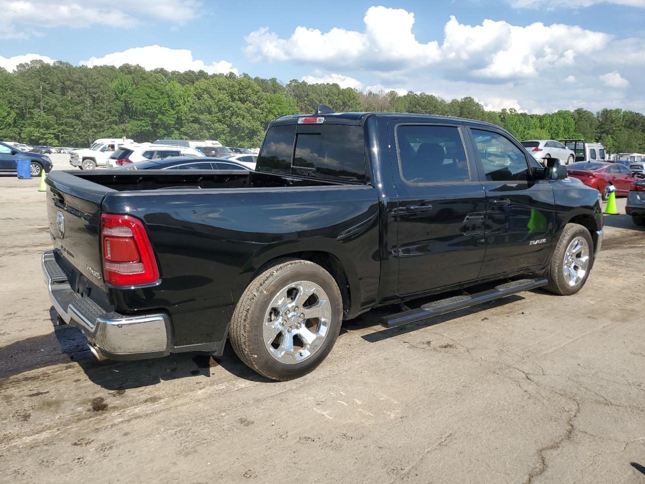 2022 Ram 1500 Big Horn/Lone Star vin: 1C6SRFFT2NN375747