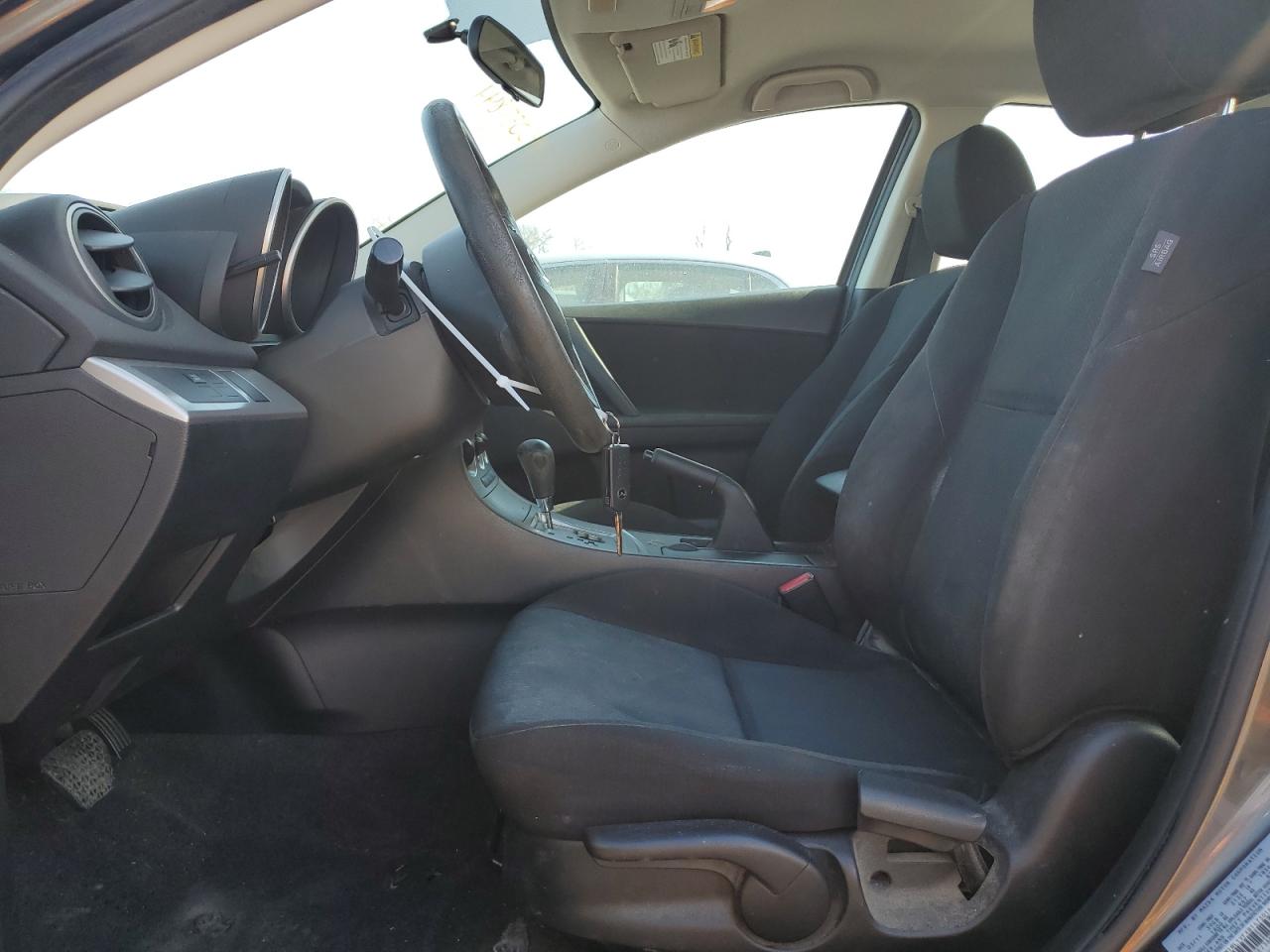 JM1BL1VFXB1473016 2011 Mazda 3 I