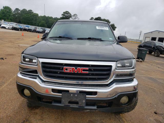 2005 GMC New Sierra K1500 VIN: 2GTEK13T451204839 Lot: 52808574