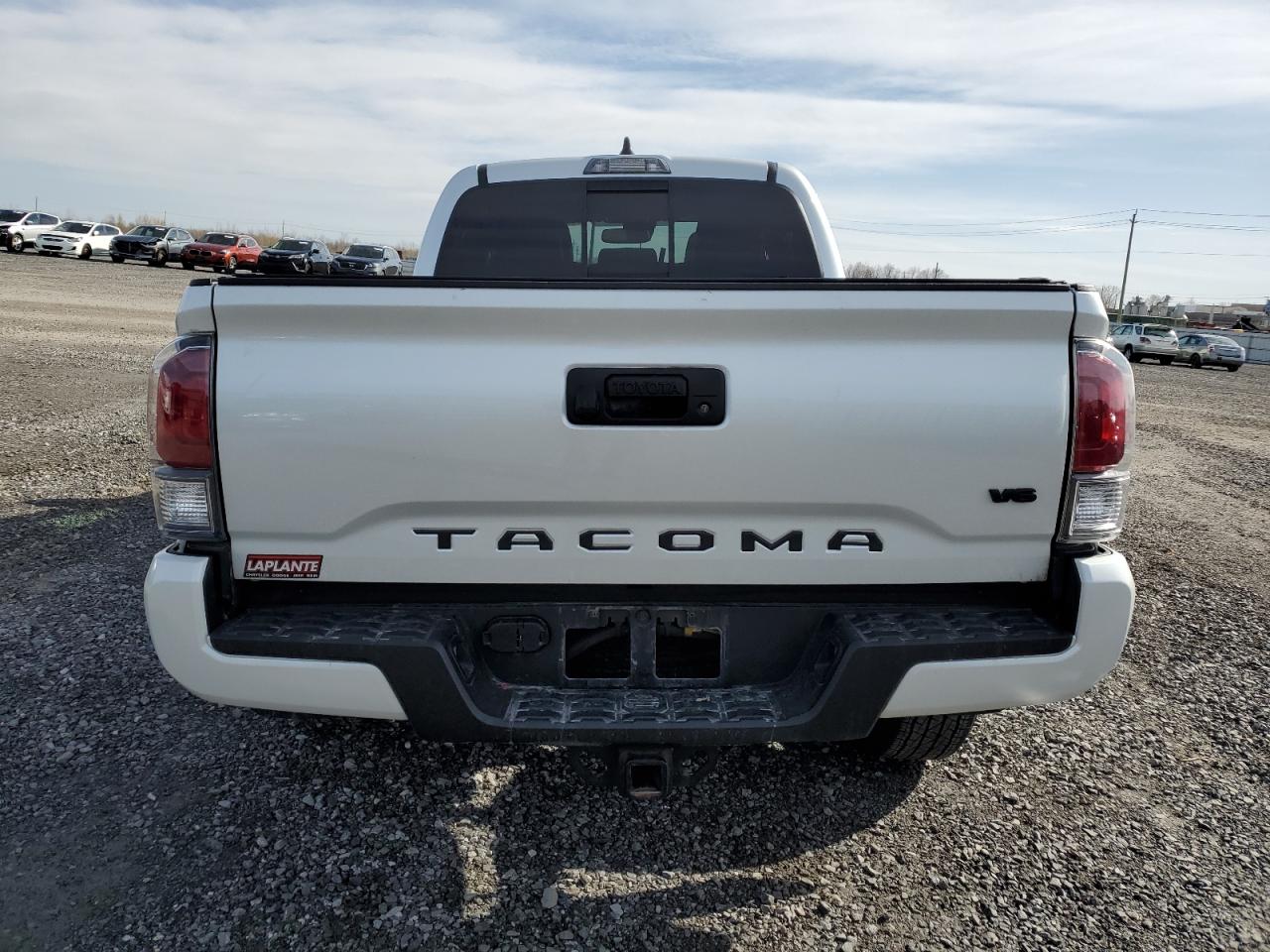 3TYDZ5BN1NT013457 2022 Toyota Tacoma Double Cab