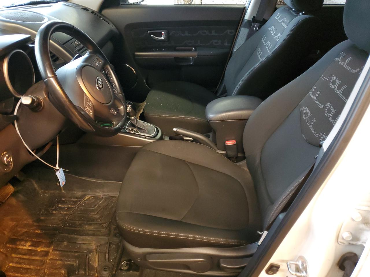 KNDJT2A65D7755068 2013 Kia Soul +