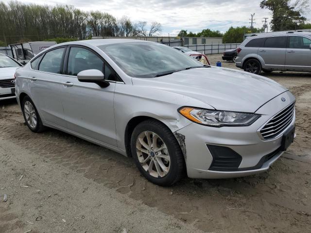 VIN 3FA6P0HD7KR152248 2019 Ford Fusion, SE no.4