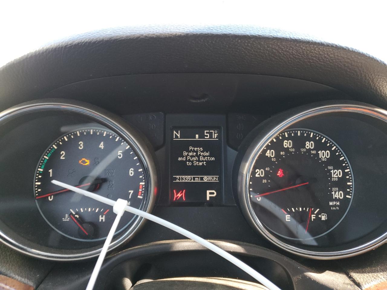 1J4RR5GT1BC516843 2011 Jeep Grand Cherokee Limited