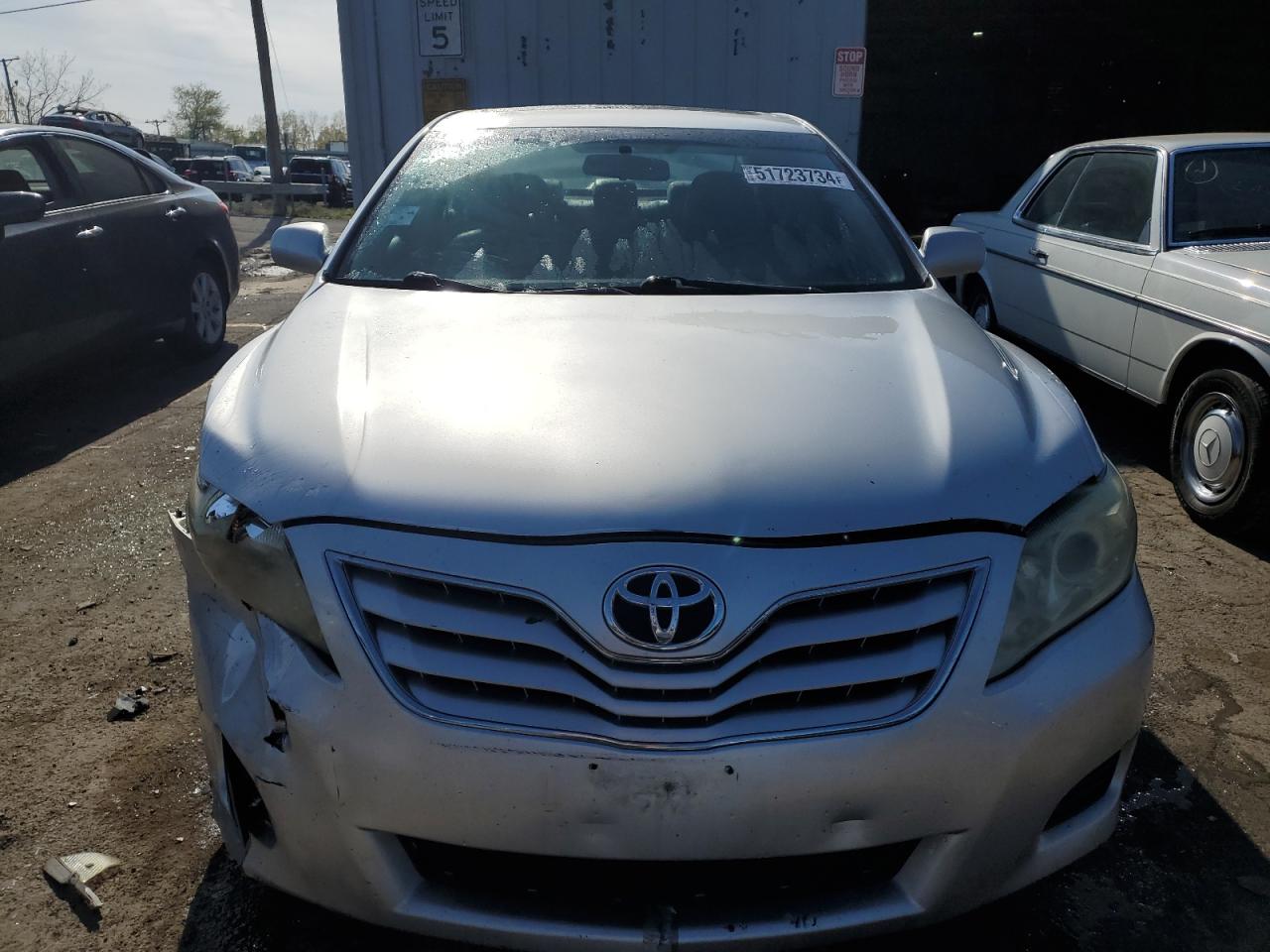 4T1BF3EK5AU556183 2010 Toyota Camry Base