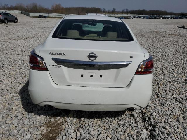 Седаны NISSAN ALTIMA 2015 Белый