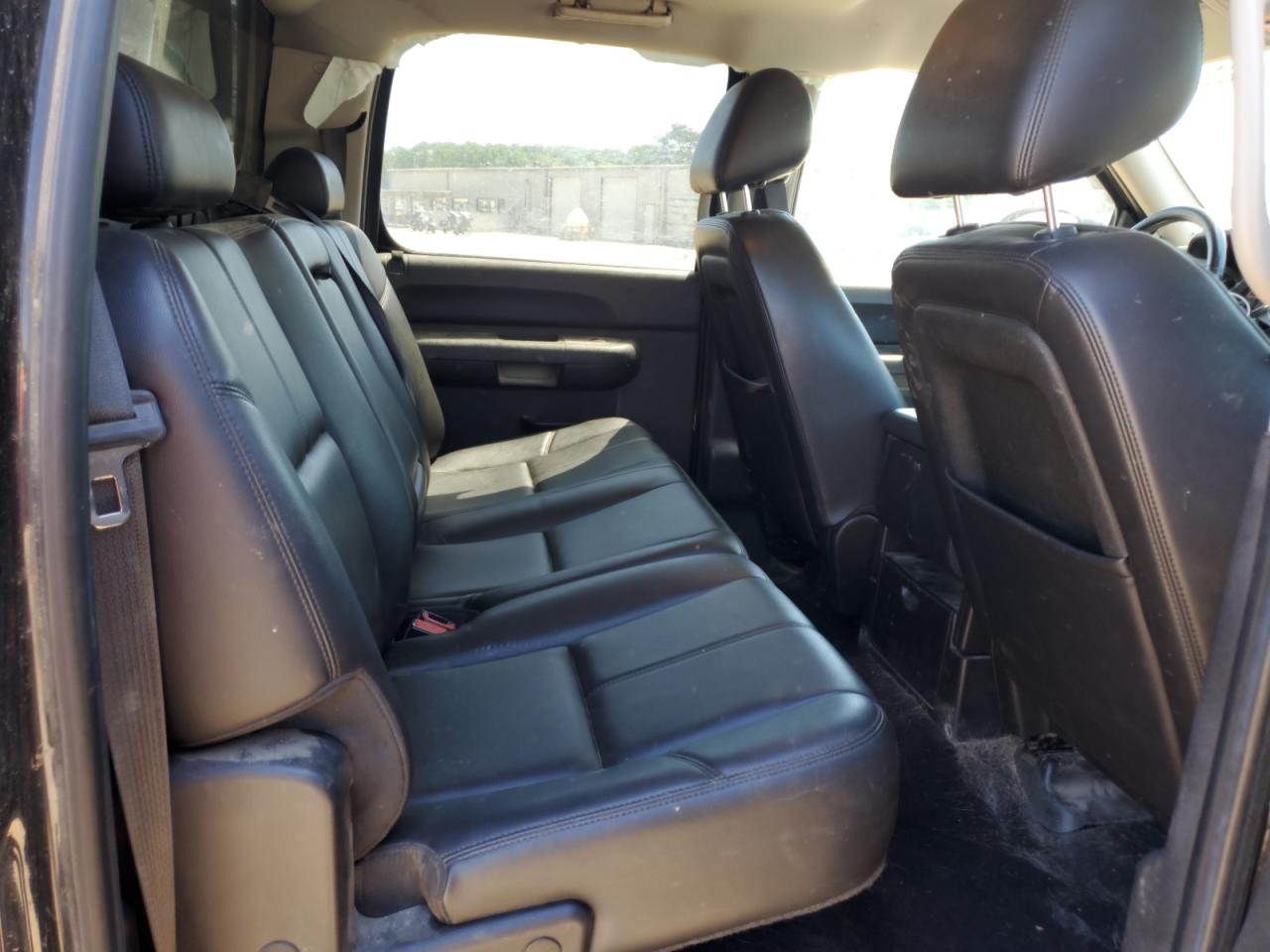 3GCRKSE33AG189157 2010 Chevrolet Silverado K1500 Lt