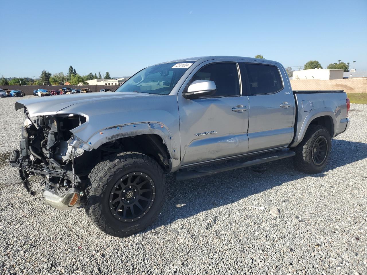 3TMAZ5CN2JM057930 2018 Toyota Tacoma Double Cab