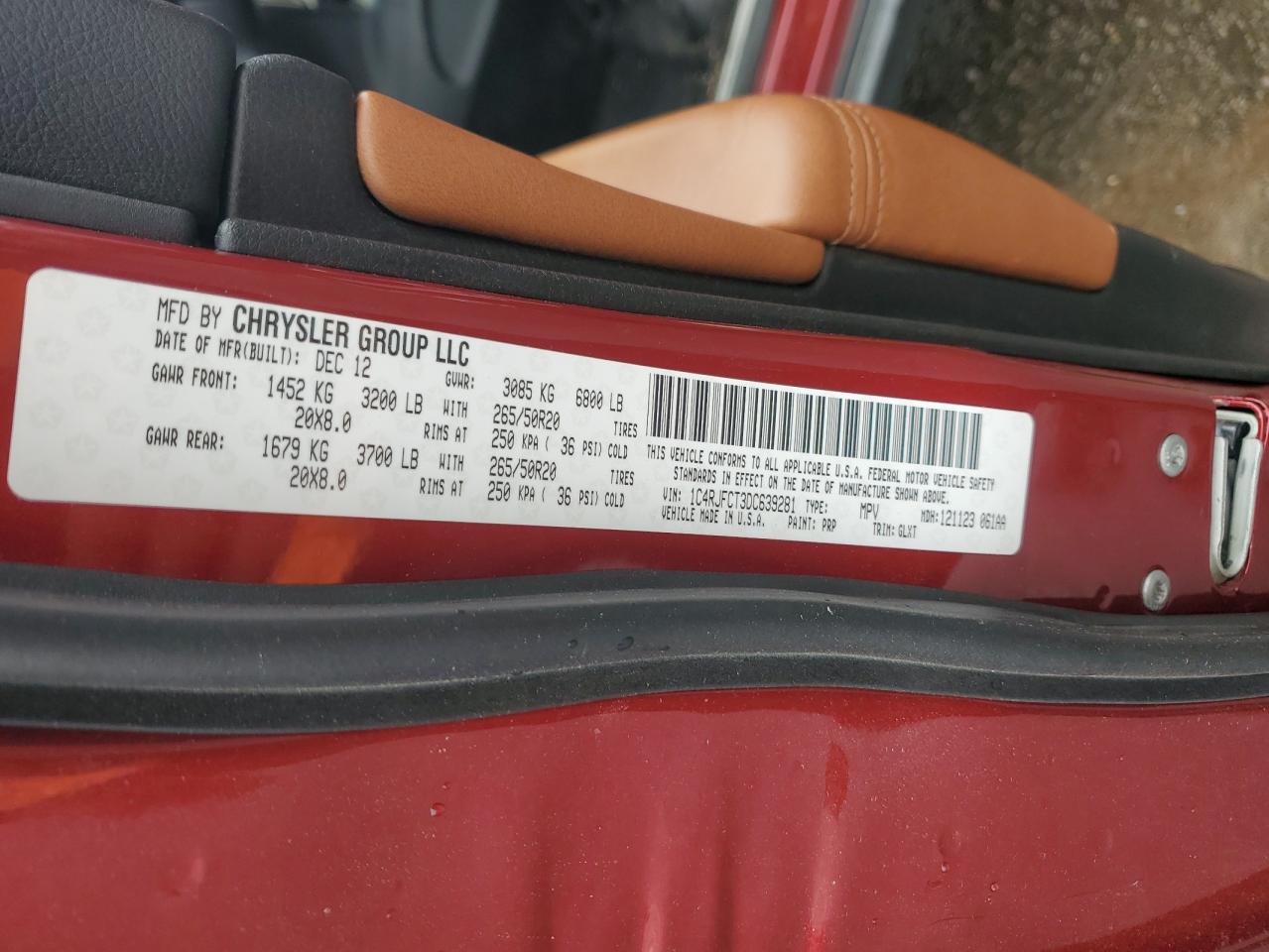 1C4RJFCT3DC639281 2013 Jeep Grand Cherokee Overland