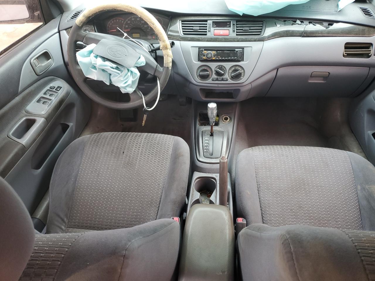 JA3AJ26E92U020726 2002 Mitsubishi Lancer Es