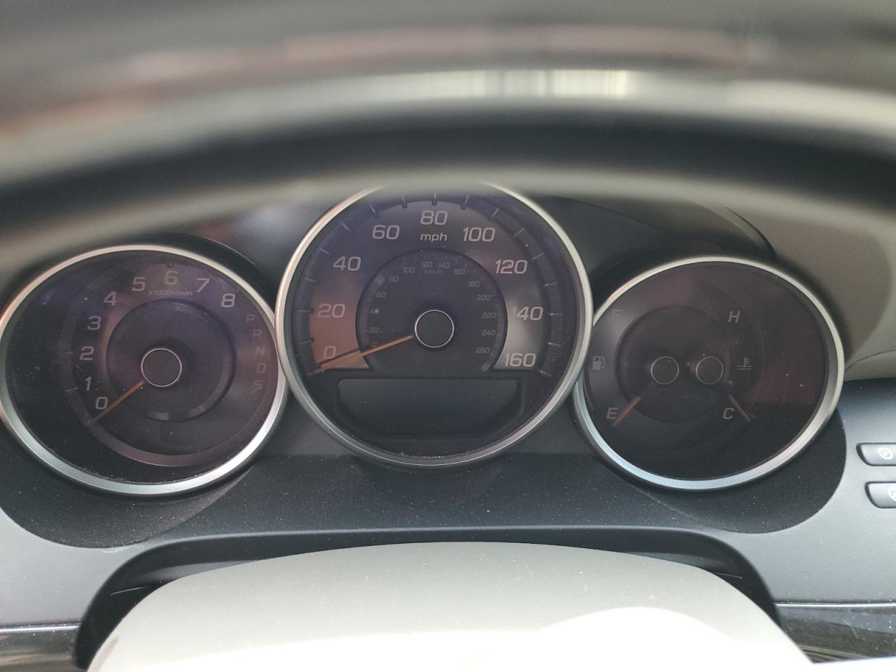 JH4KB2F68AC000045 2010 Acura Rl