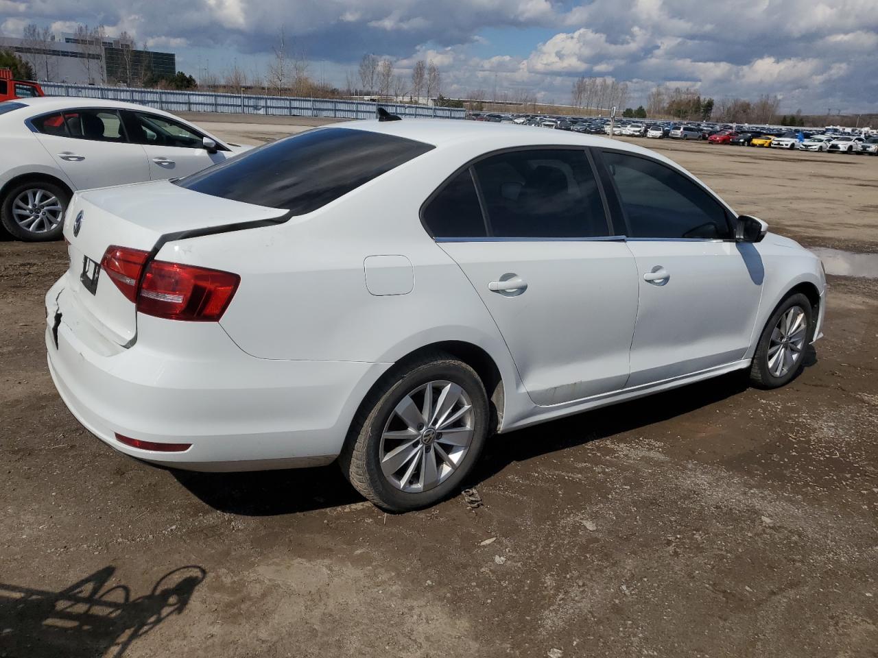 3VW2K7AJ1FM347746 2015 Volkswagen Jetta Base