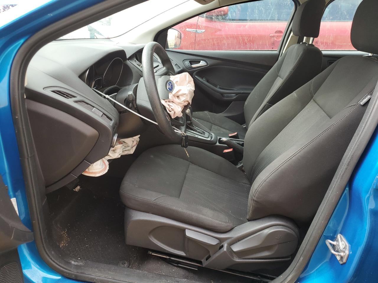 1FADP3F25FL228631 2015 Ford Focus Se