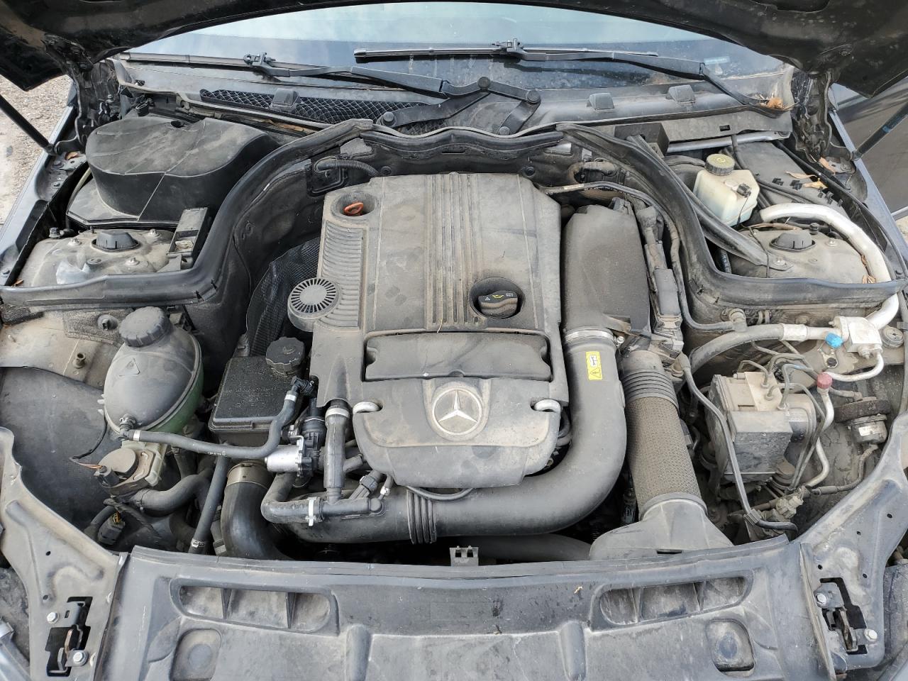 WDDGF4HB1CR208131 2012 Mercedes-Benz C 250