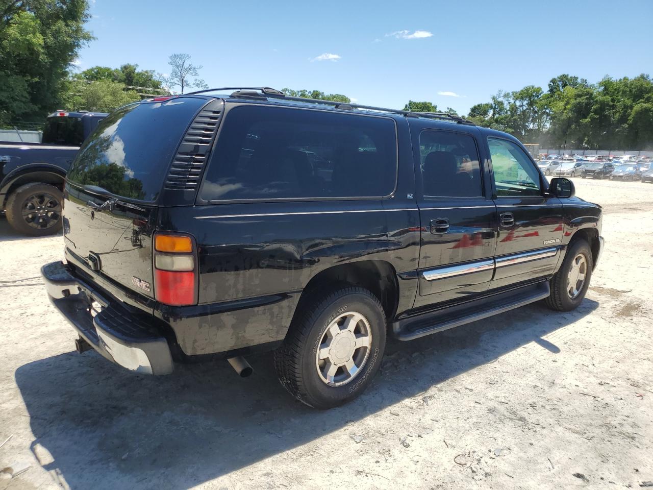 3GKEC16Z75G178648 2005 GMC Yukon Xl C1500